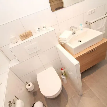 Deichgalerie89 Modern Retreat 4*